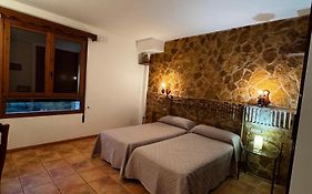 Hostal Todolella